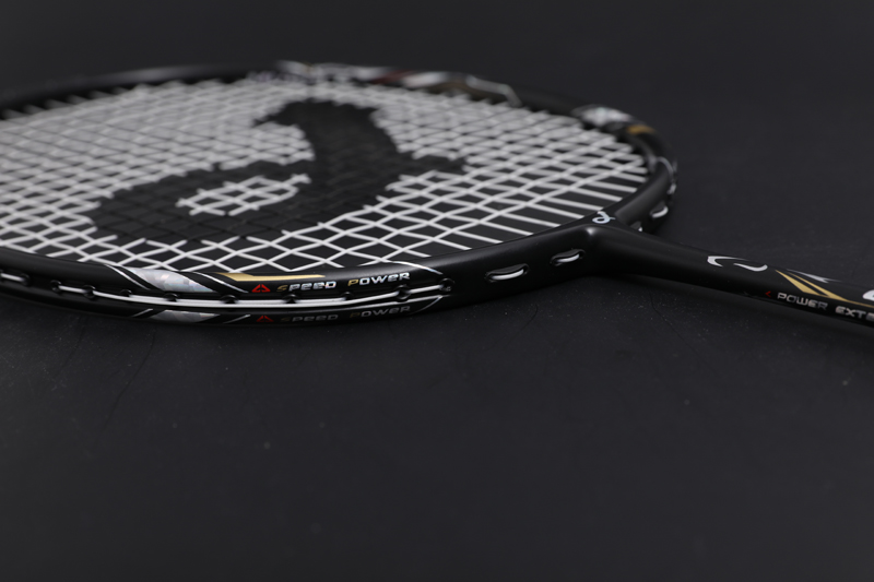 Premium Carbon Badmintonracket CX-B668 Sort